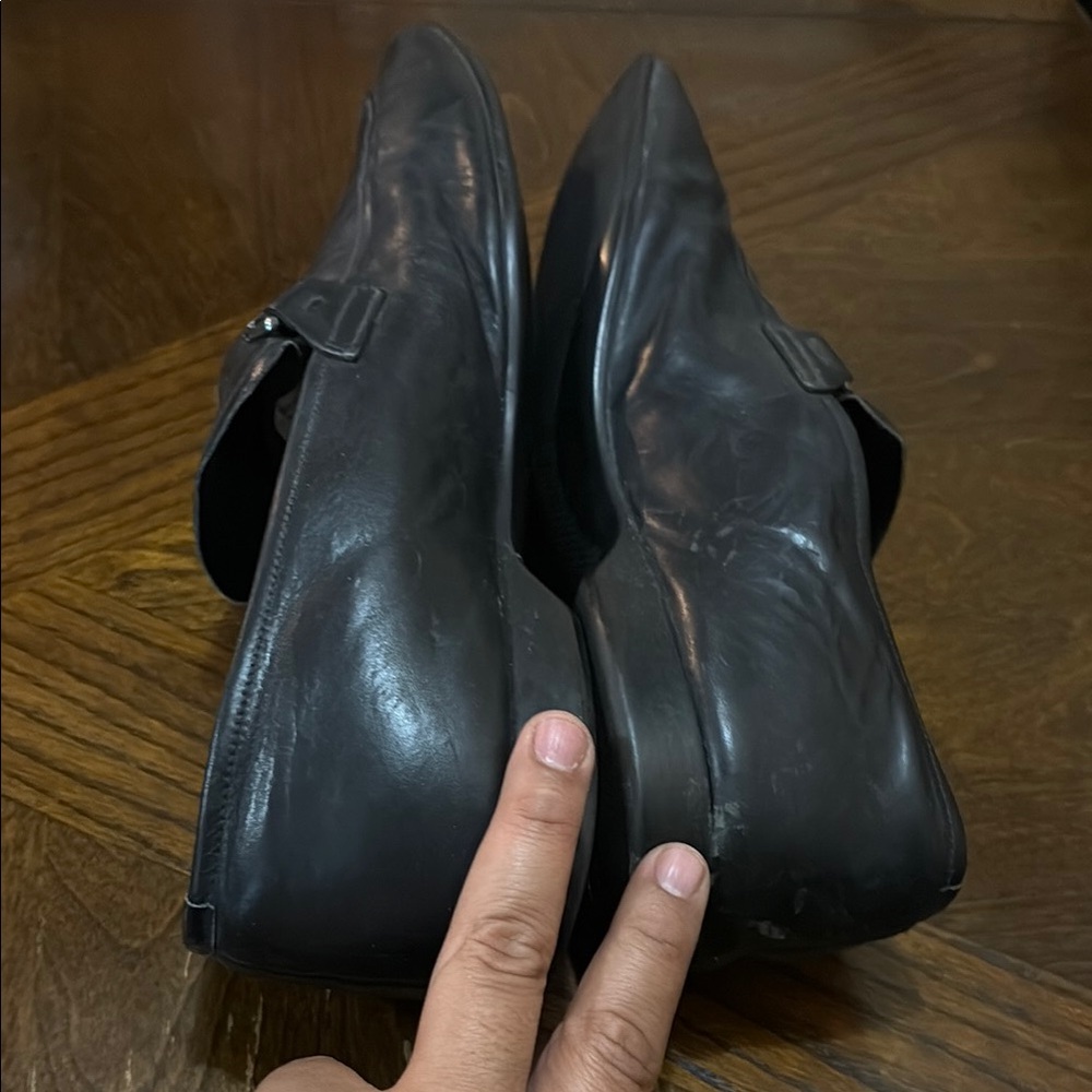 Prada Black Leather Loafers - Picture 6 of 13